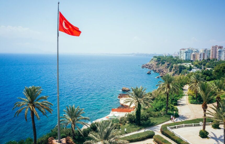 Antalya – um guia de férias na Turquia