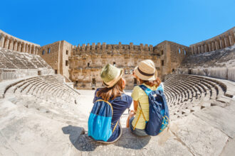 Por que vale a pena ir de férias para a Grécia?