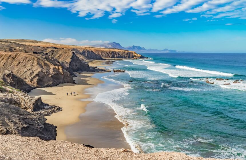 Fuerteventura: praias para os amantes do relaxamento. Quais são os melhores?